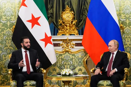 الشرع يؤكد احترامه للاتفاقيات مع روسيا.. وبوتين: علاقتنا قوية مع سوريا منذ 80 عاماً