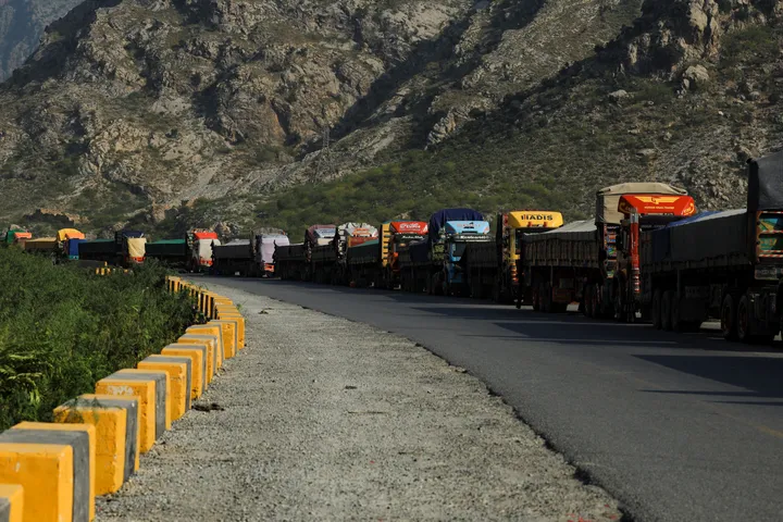 BMG Pakistan bilen Owganystana duşmançylyklaryny bes etmekleri üçin çagyryş berdi