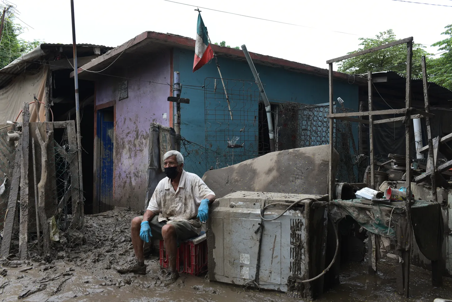 Meksika përballet me pasojat pas shirave të rrëmbyeshëm që morën 66 jetë