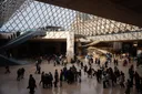 Des bijoux ont été dérobés lors d'un "braquage" au Musée du Louvre en France