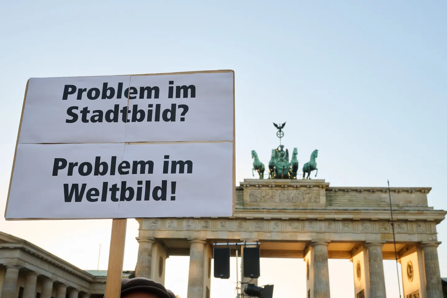 Kanzleramtsminister Frei verteidigt Merz-Äußerung über Migranten im „Stadtbild"