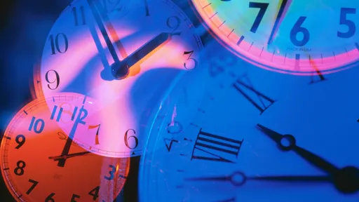 Денеска почнува зимското сметање на времето