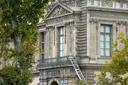 Cambriolage au Louvre: deux suspects interpellés