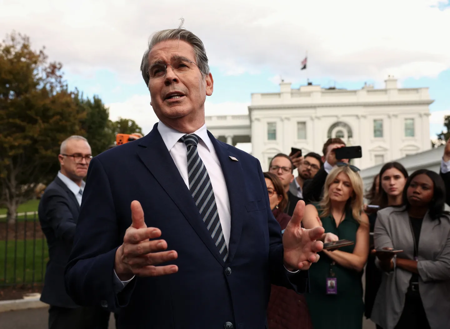 US signals deal with China on rare earths, soybeans as talks near final stage