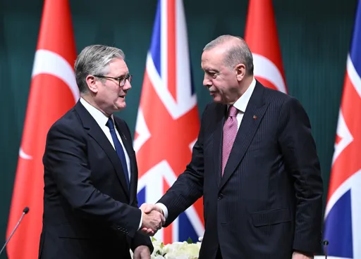 Erdoğan und Starmer unterschreiben Abkommen zu Eurofightern