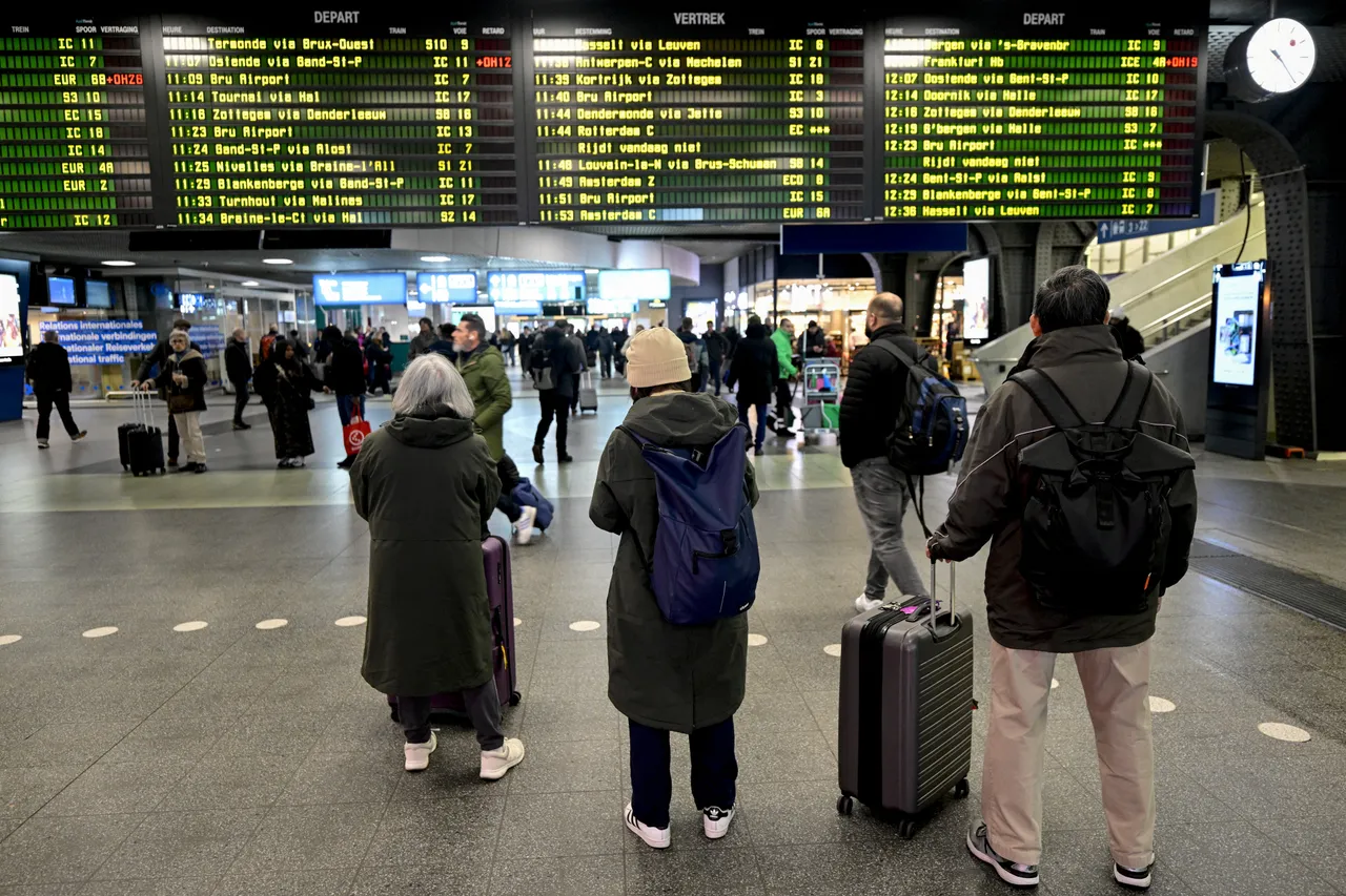 Lijndraad in een station van Utrecht gerepareerd na paniek