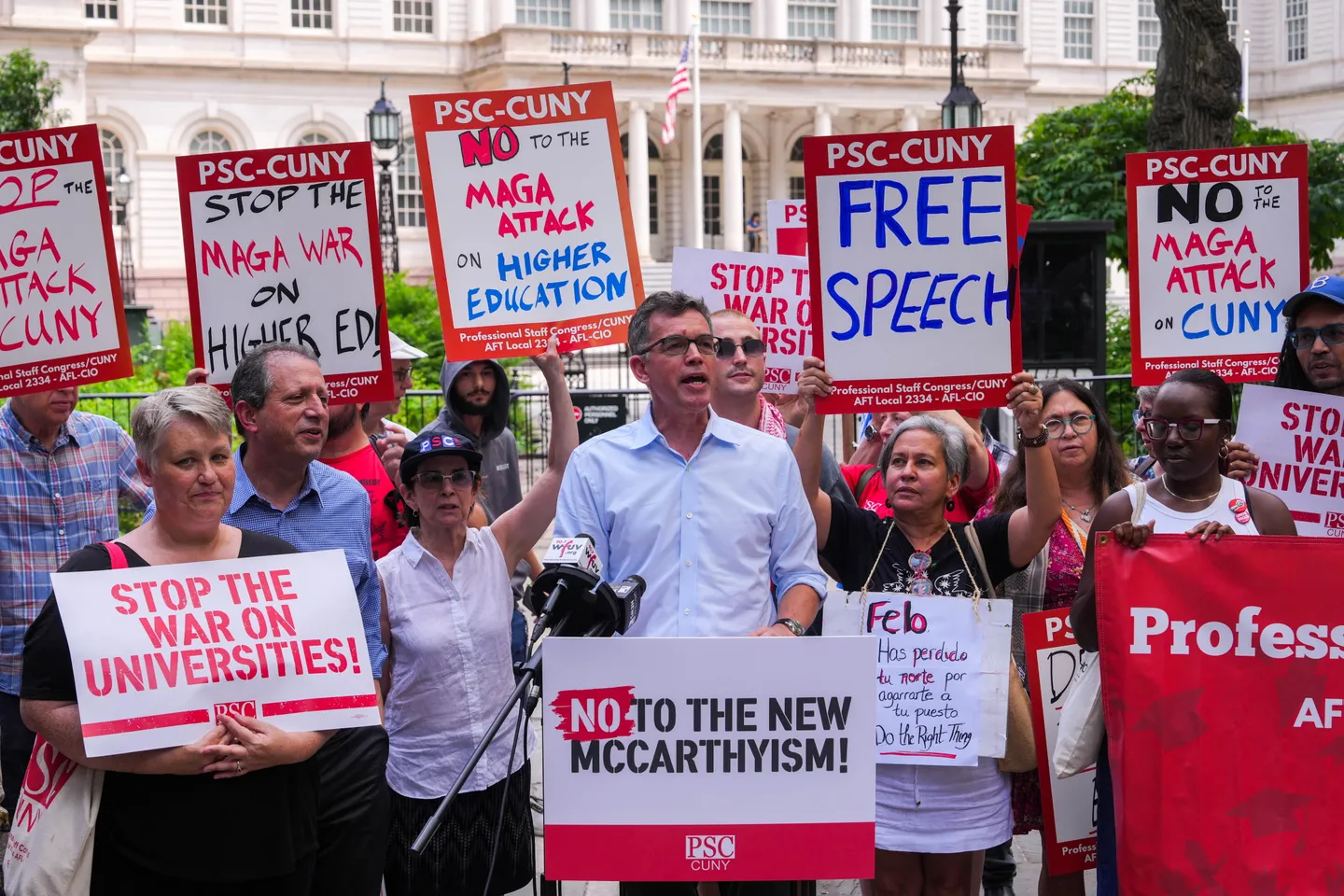 Des universités américaines incitées à surveiller les étudiants pro-Palestiniens