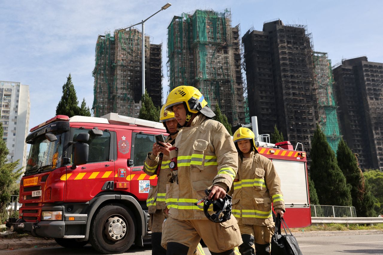 Hong Kong fire: Death toll climbs to 128 as rescue efforts enter third ...