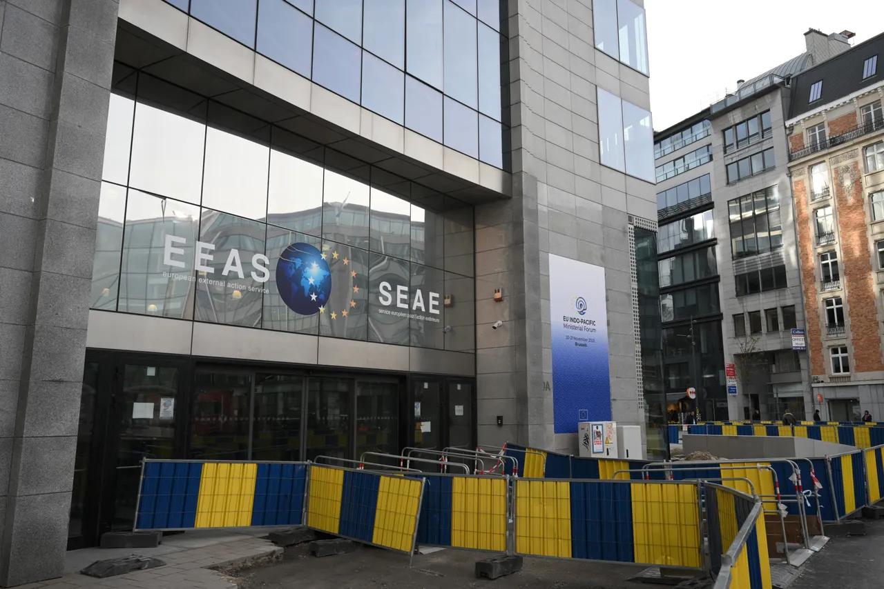 Belgische politie doorzoekt gebouwen van Europese Commissie wegens vermeende vastgoedfraude: rapport