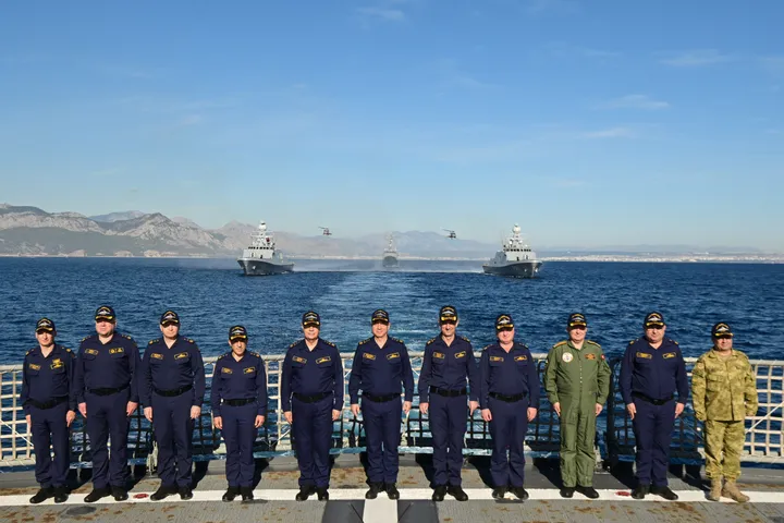 Turkish Navy wraps up major amphibious assault drill in Eastern Mediterranean