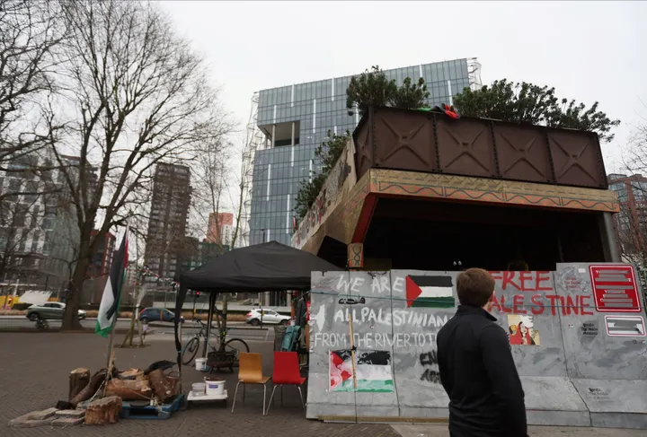 Palestinian embassy in London seeks protection after pro-Israel group vandalises premises