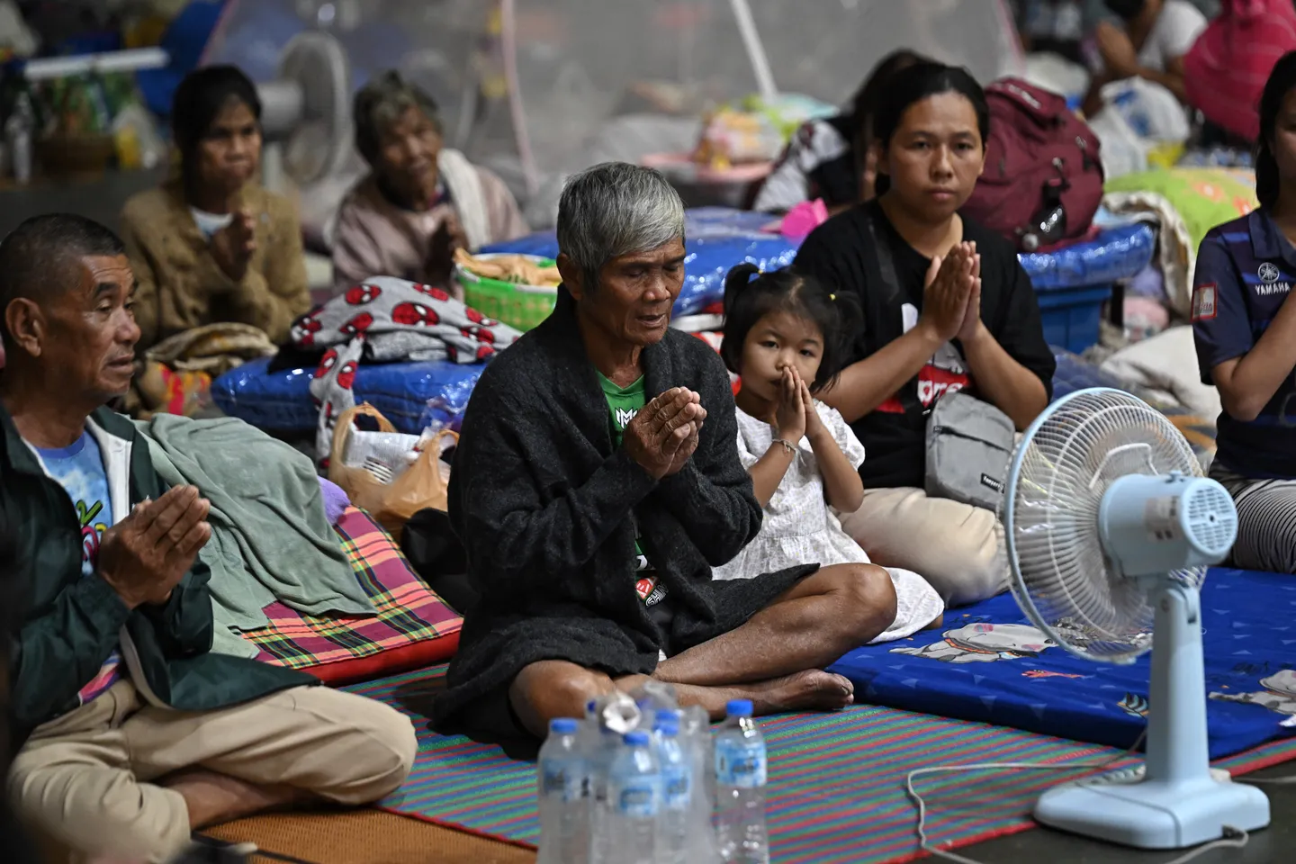 Perang sempadan Kemboja–Thailand memaksa setengah juta penduduk berpindah