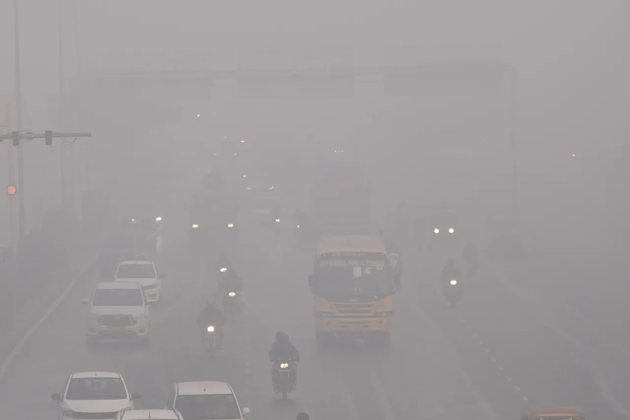 Extremer Smog in Delhi – Grundschüler bleiben zu Hause