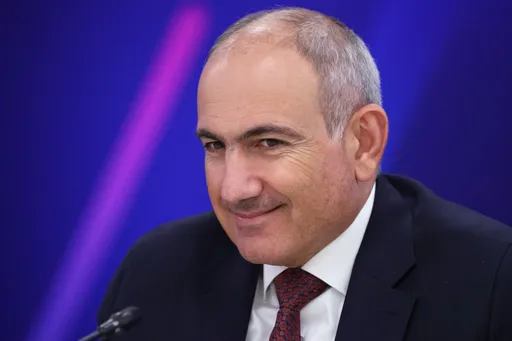 Пашинян пообещал не наносить вред России