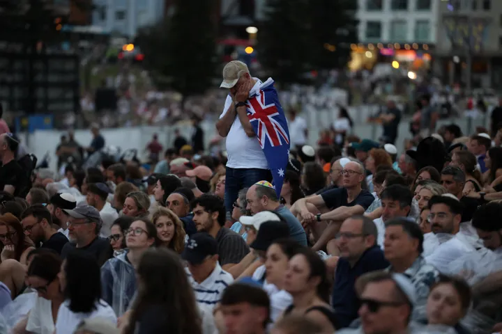 Australie: journée de recueillement en hommage aux victimes de la fusillade de Bondi Beach