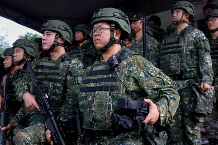 Тайвань перешел в состояние полной боевой готовности
