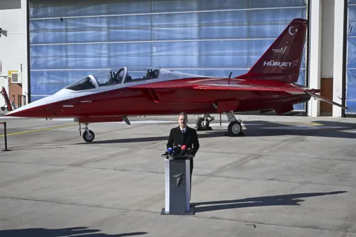 Los aviones Hurjet poseen tecnología turca y desarrollo español, dice el director ejecutivo de TAI