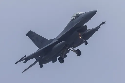 Taiwan hunts for missing pilot after F-16 crashes over sea