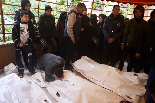 Israel carries out deadly attacks in Gaza in new ceasefire violations