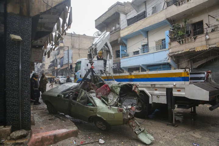 Syria warns of 'violent response' as YPG escalates attacks in Aleppo