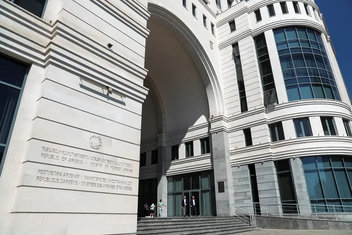 Посла России в Армении вызвали на ковер