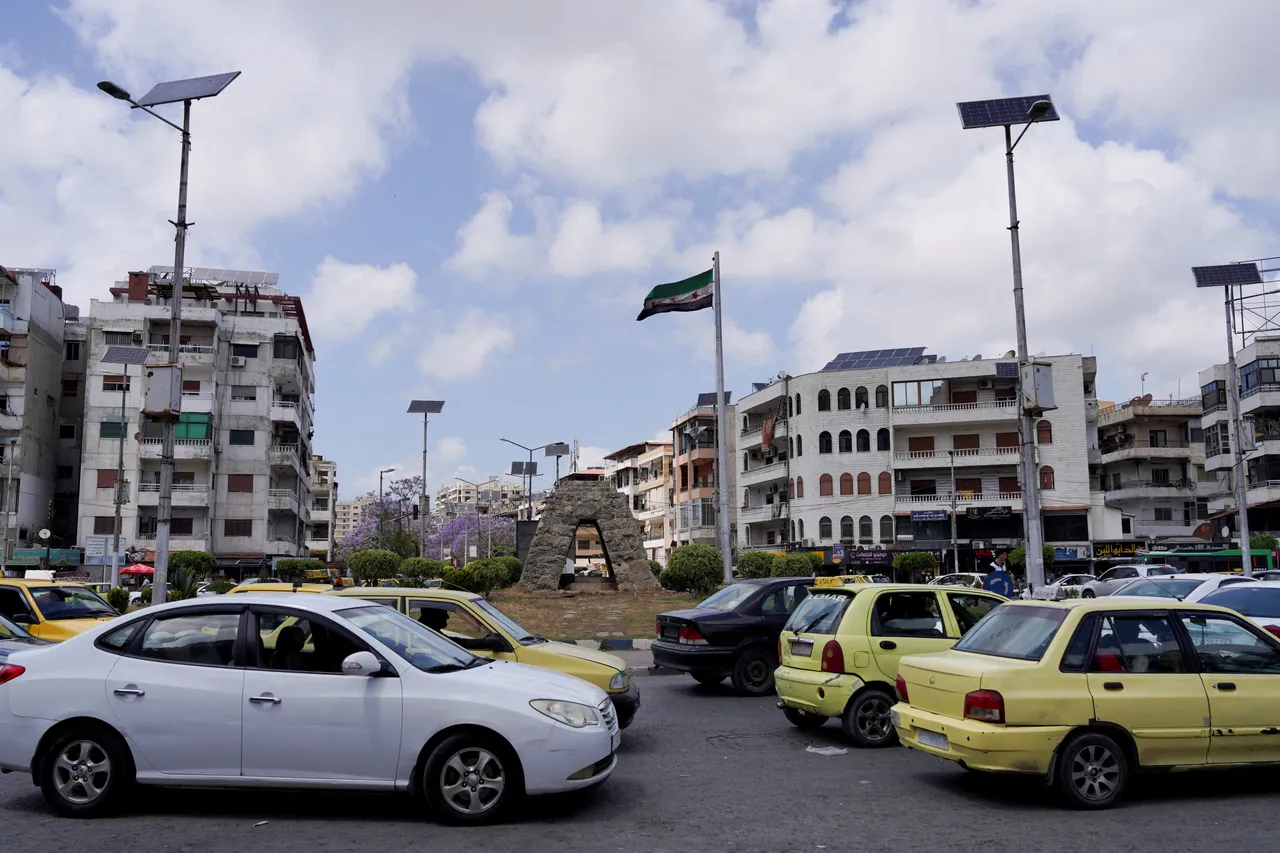 Syria asks Lebanon to hand over Assad-era officers