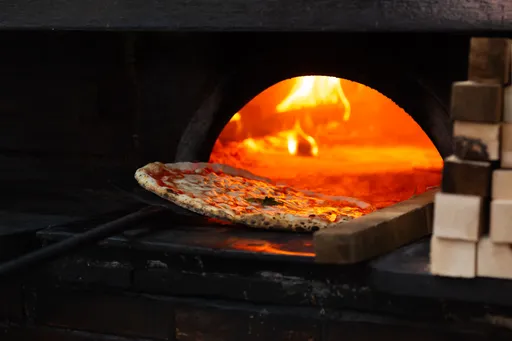 Od skromnog jela do globalne ikone: Pizza je danas svjetski poznato italijansko jelo