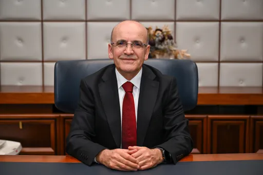 وزير الخزانة التركي يختتم مباحثاته مع كبار المستثمرين في نيويورك