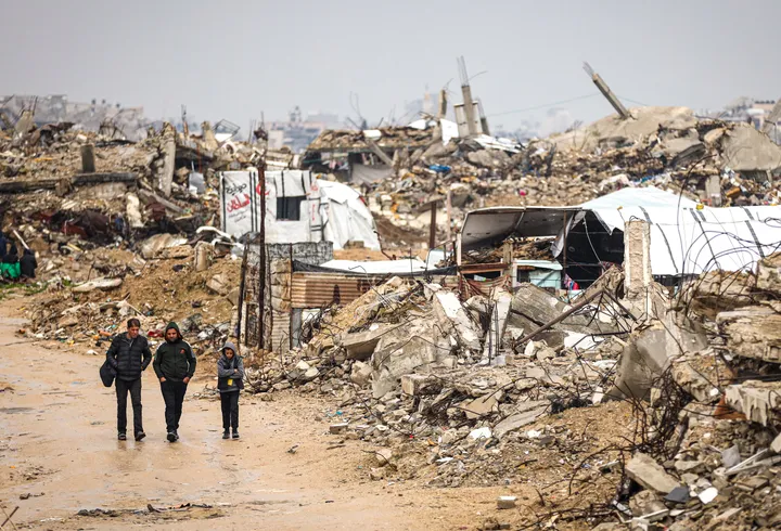 Palestinian families pledge support for Gaza administration committee