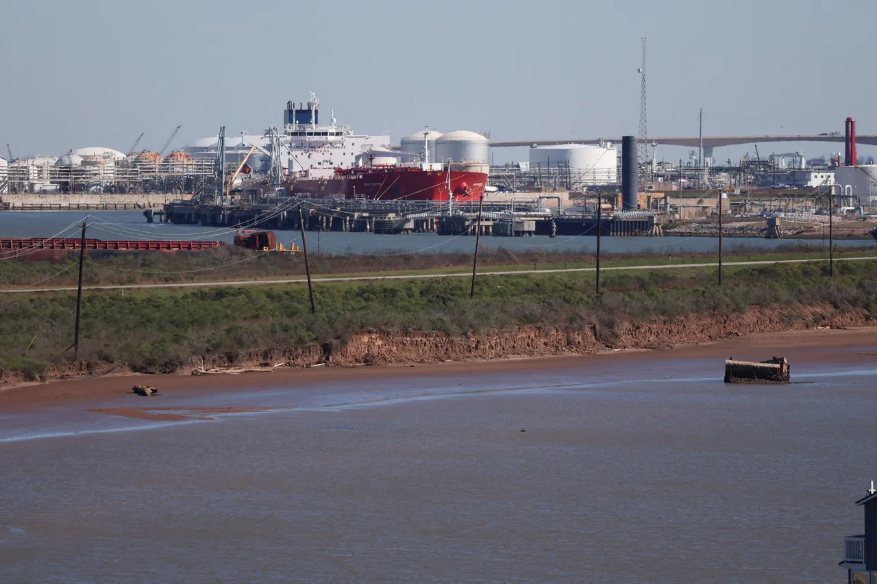 Venezuela yaiwekea soko huria sekta yake ya mafuta