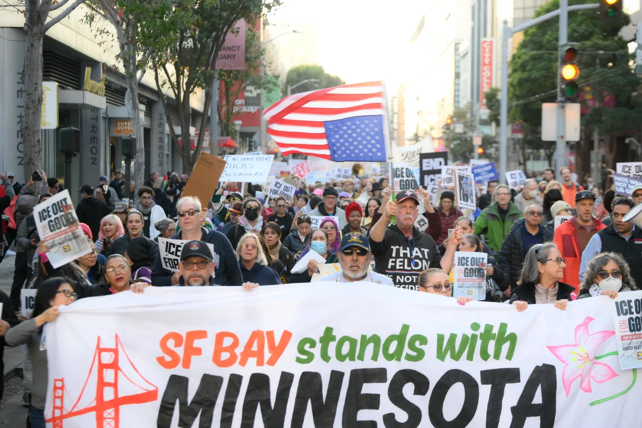 Masovni protesti protiv ICE-ja u San Franciscu