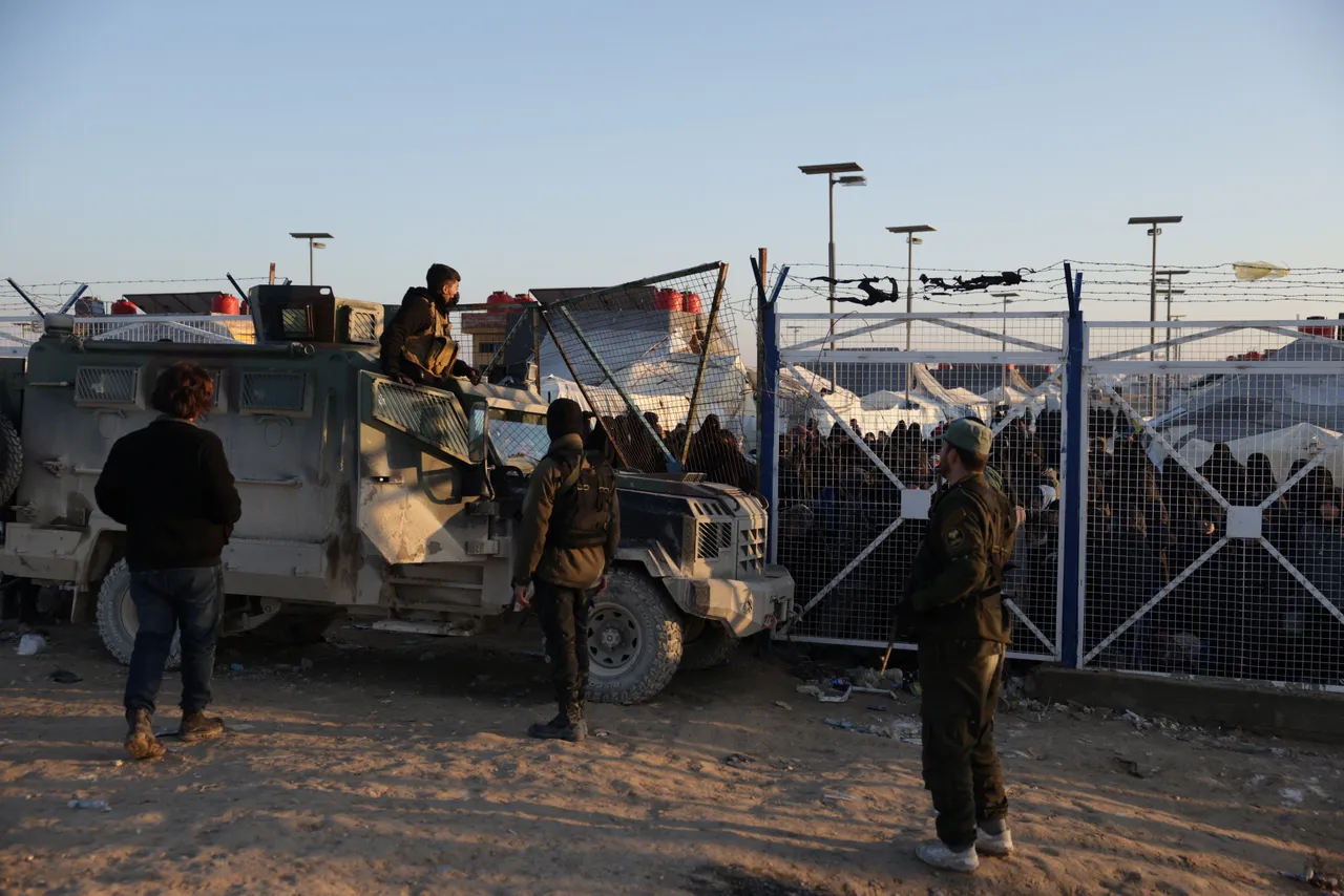 Civilians cross humanitarian corridor in Syria's Ayn al-Arab