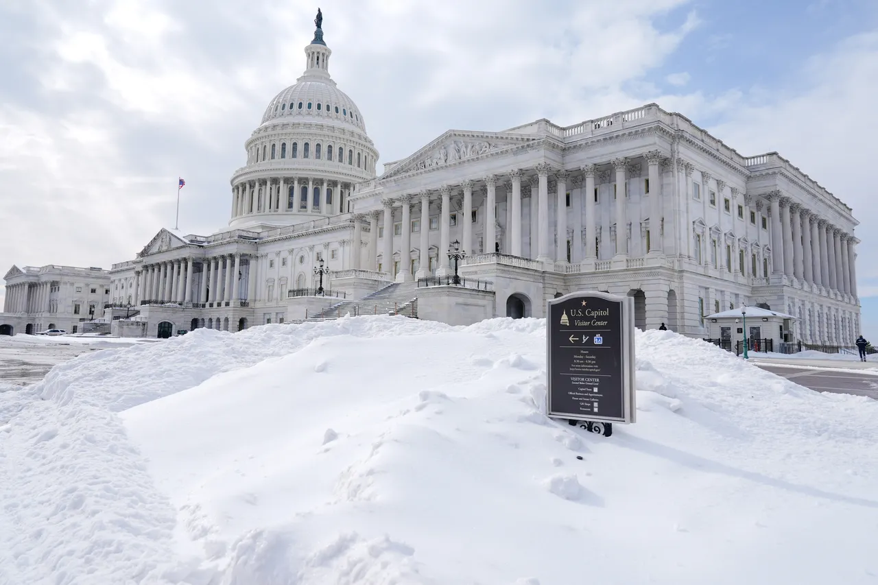 Millions brace for record cold across US as winter storm aftermath lingers