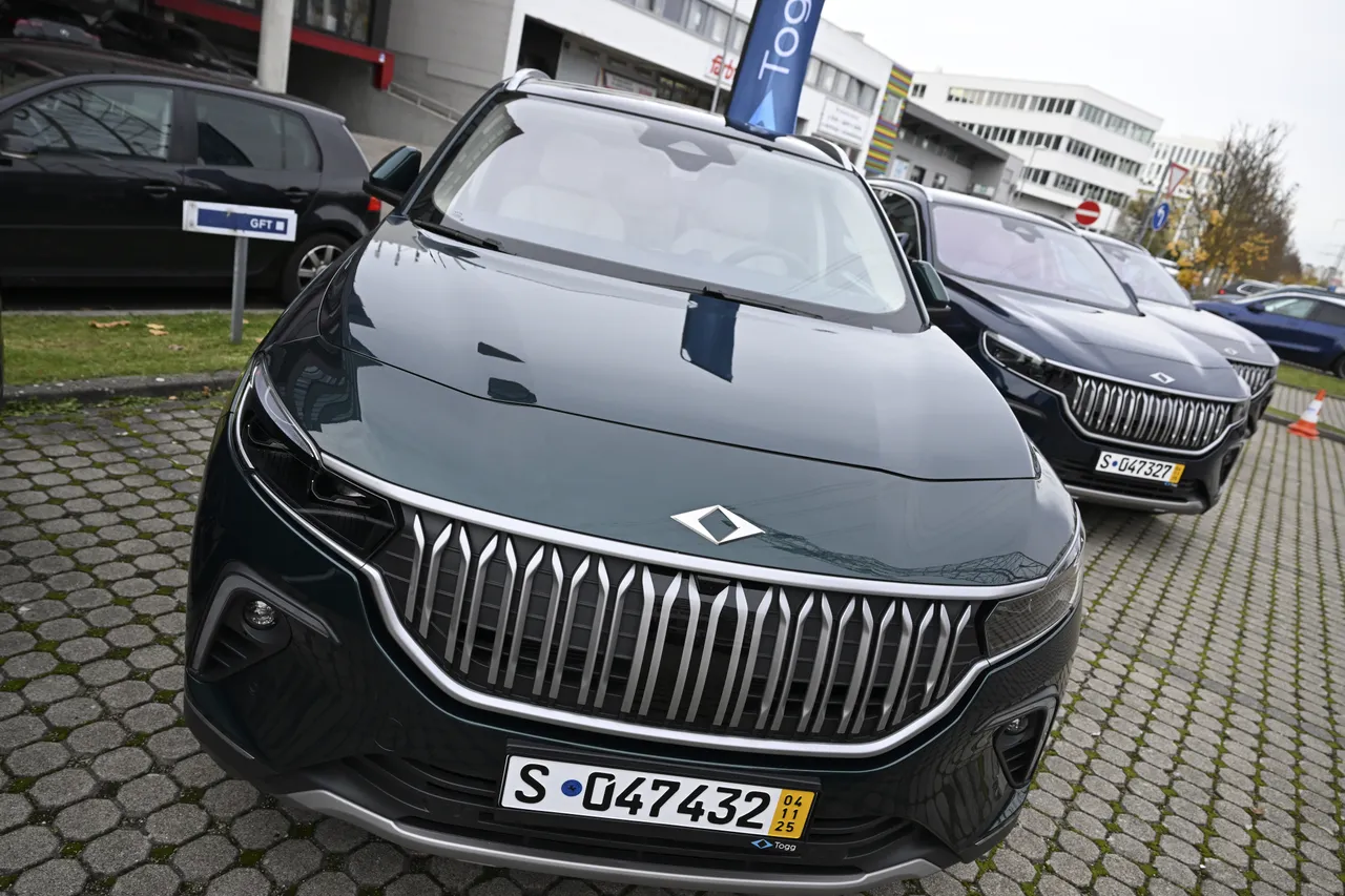 Продажбите на изцяло електрически автомобили в ЕС надминаха бензиновите за първи път през декември