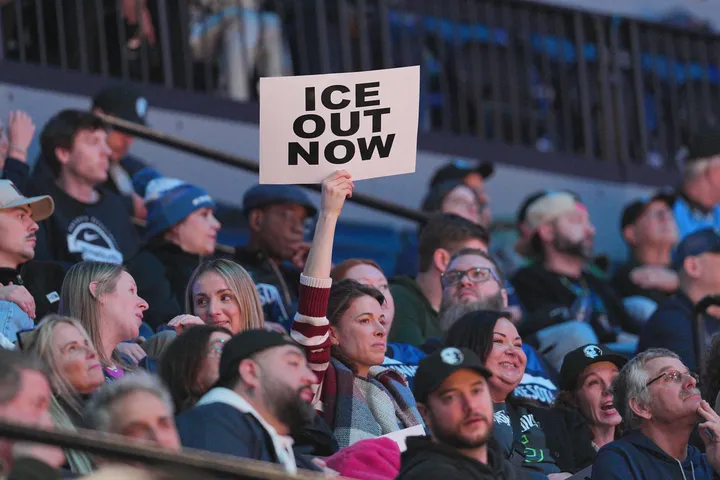 'Occupying military gang': Hollywood stars speak out against ICE brutality