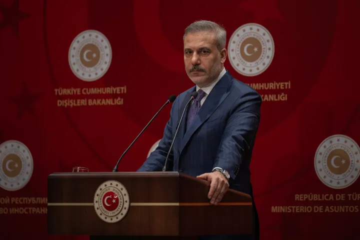 Турция ведет переговоры о прекращении войны между Ираном и коалицией США и Израиля