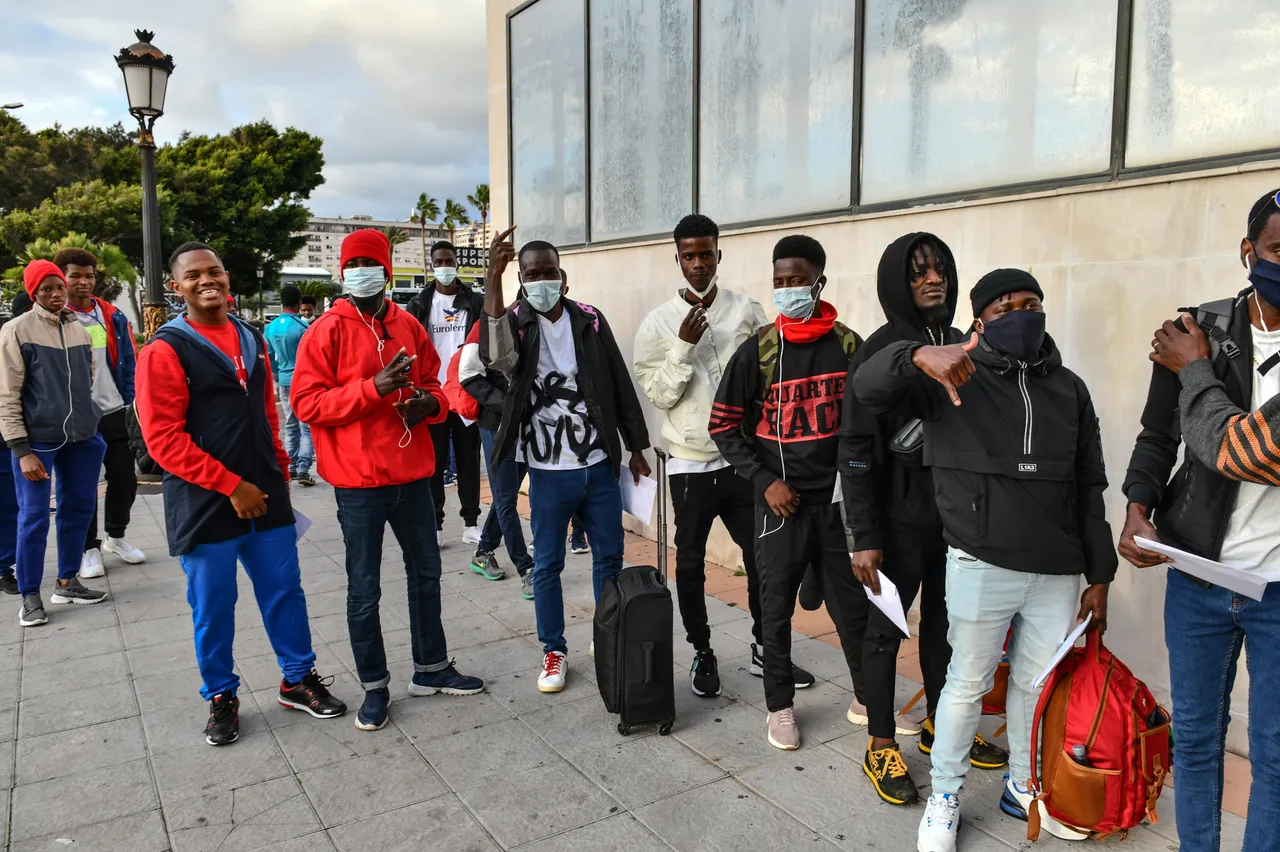 Spanien will Status von 500.000 Immigranten legalisieren