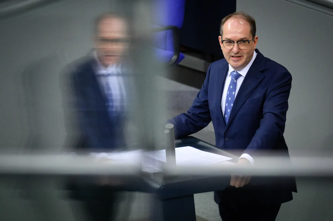 Dobrindt setzt auf Geheimdienst-Kooperation mit USA