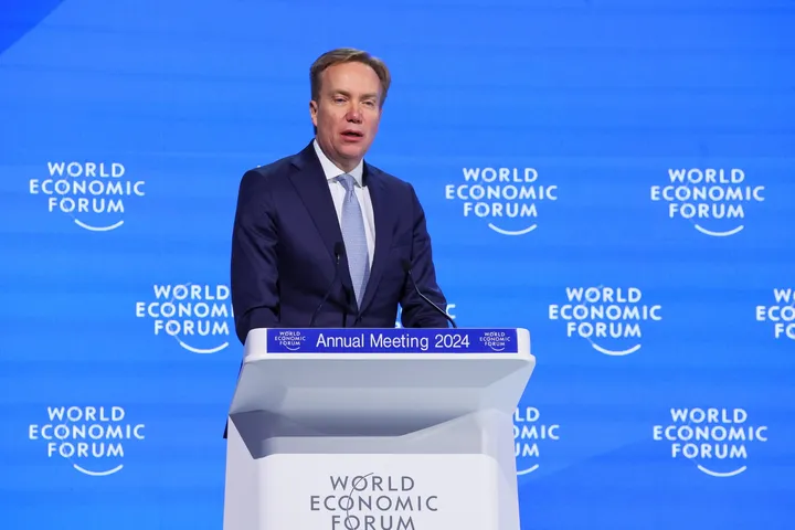 World Economic Forum to investigate leader over past Epstein ties