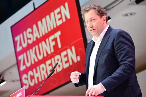 SPD: Deutschland muss Beziehung zu USA neu definieren