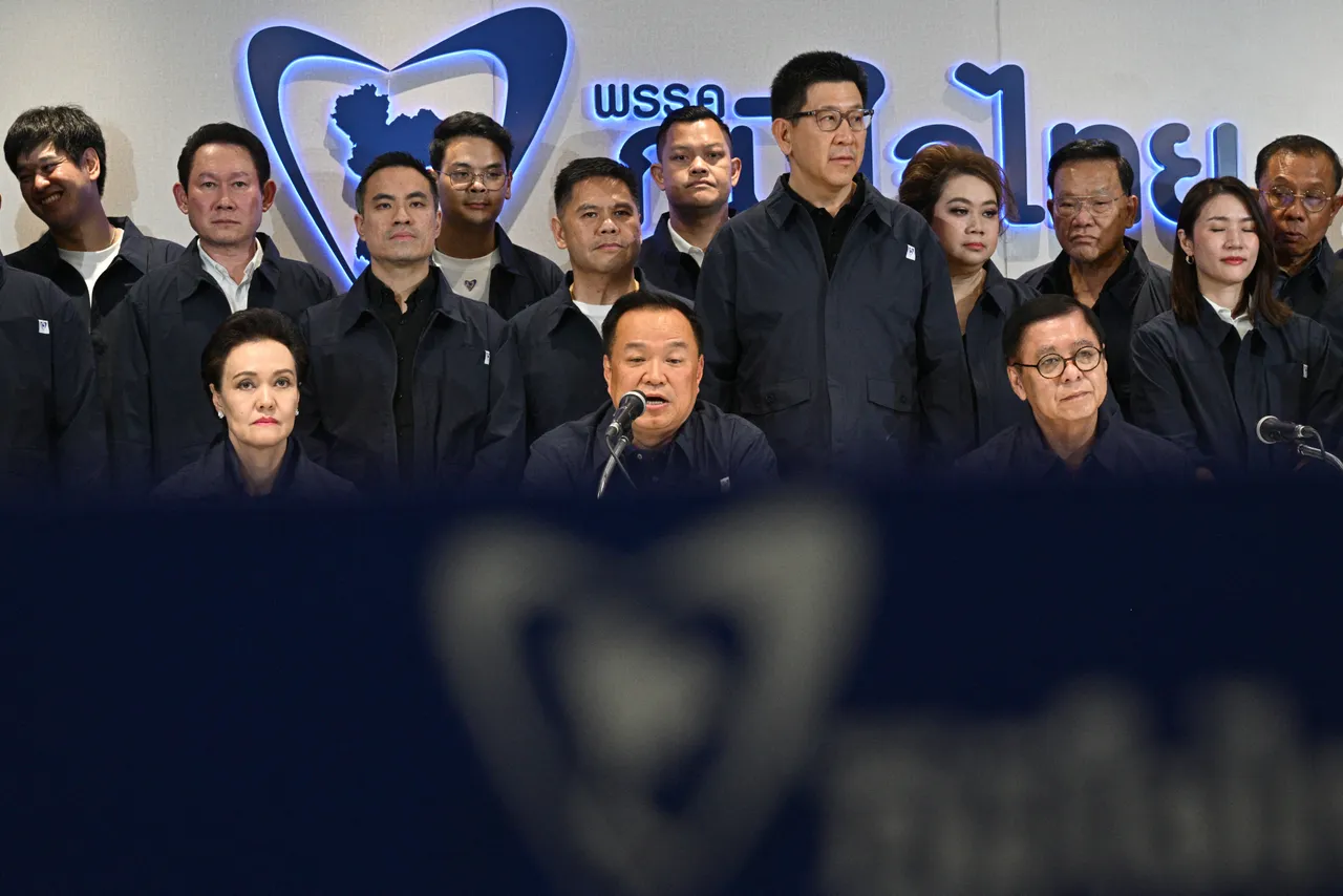 Di Thailand, Anutin siapkan pembicaraan koalisi setelah kemenangannya di pemilu