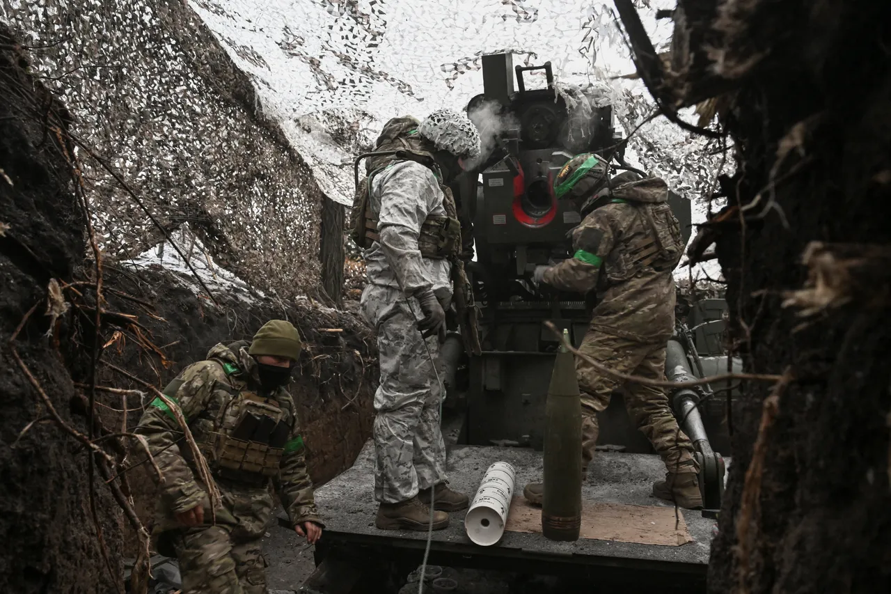 Ukraine grants temporary residency to foreign fighters