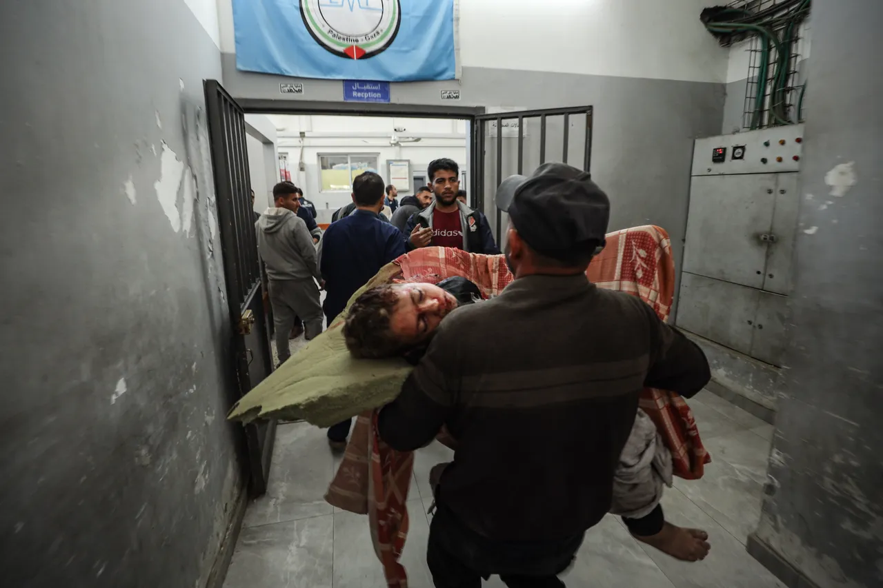 Të shtënat izraelite plagosin tre palestinezë në jug të Gazës, pavarësisht armëpushimit