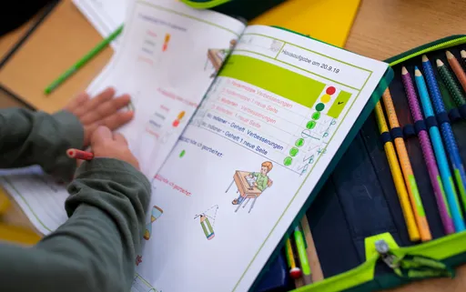 Umfrage: 55 Prozent der Menschen in Deutschland halten Kinder für kaum bezahlbar