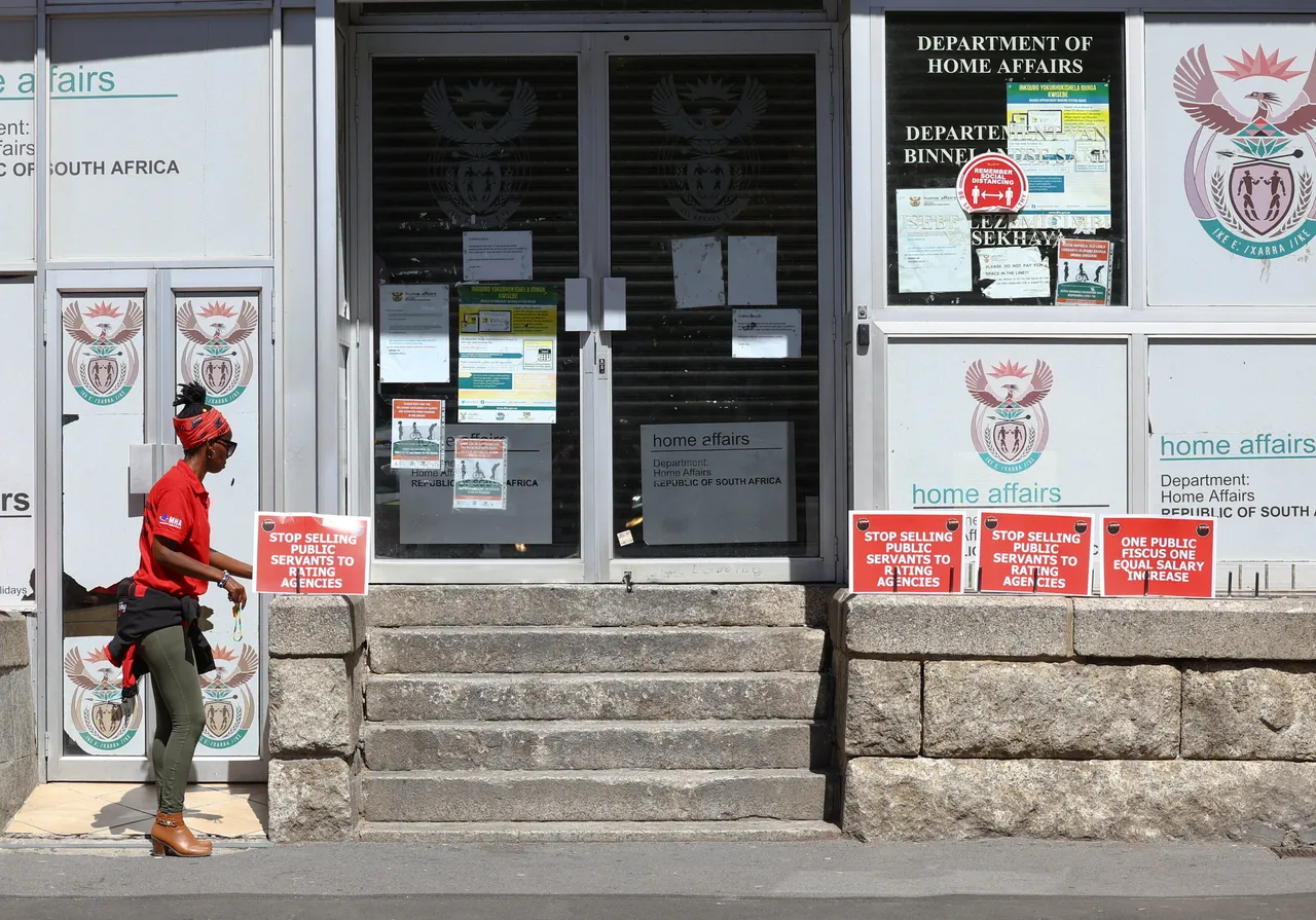 Pretoria va révoquer 2 000 visas obtenus frauduleusement auprès du ministère de l'Intérieur