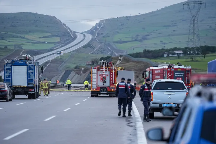 Turski borbeni avion F-16 srušio se u Balikesiru, poginuo pilot