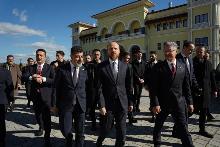 Shkup: Bashkëbisedim për ndërtimin e urave akademike dhe kulturore për rininë e Ballkanit