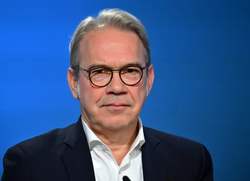 Thüringer Innenminister für Verbot von AfD-Landesverbänden