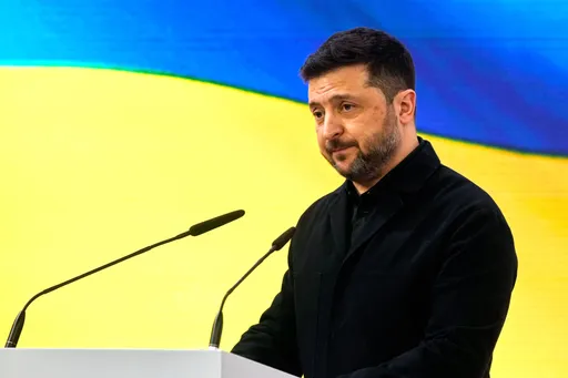 Ukraine and US discuss postponing trilateral meeting with Russia due to Iran war: Zelenskyy