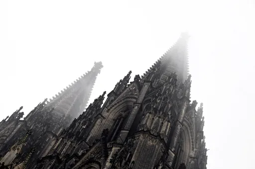 Kölner Dom kostet Touristen künftig Eintritt